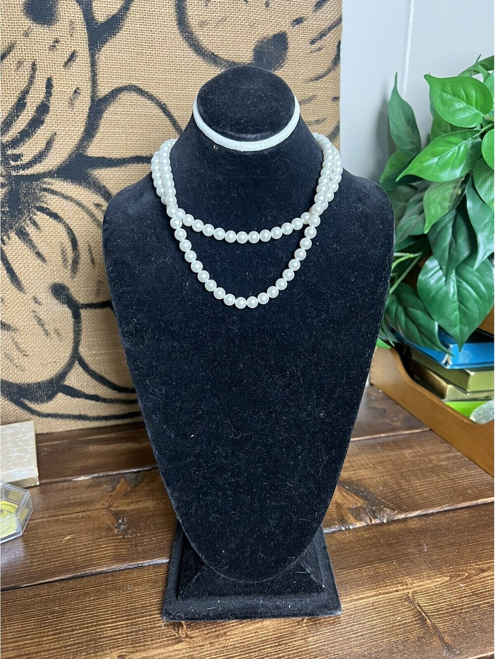 Sarah Coventry Double Strand Faux Pearl Necklace Fancy Gold Tone Clasp 16" Green
